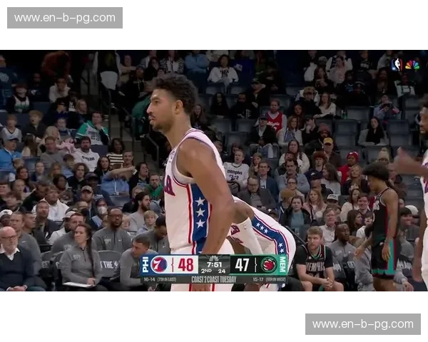 黄蜂vs灰熊：一场野性与智慧的终极对决